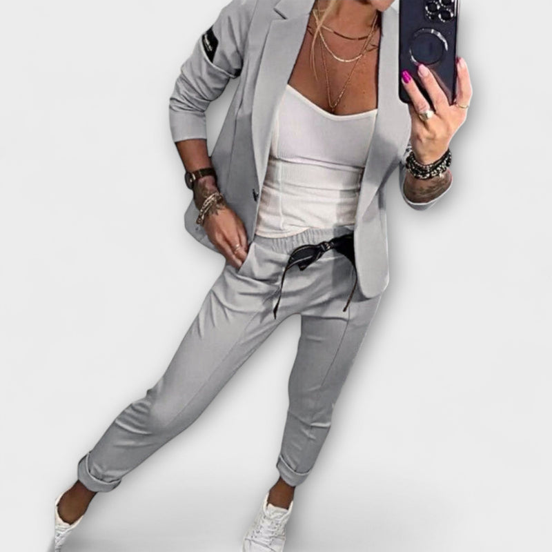 Malou - Completo coordinato di top, giacca e pantaloni