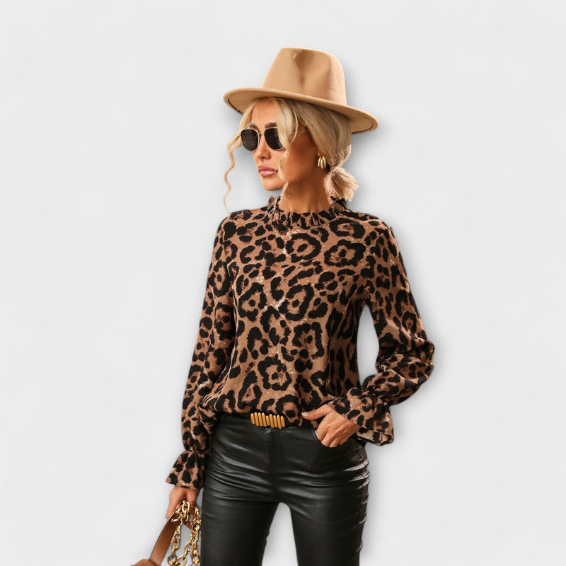Kayla - Blusa leopardata con colletto plissettato
