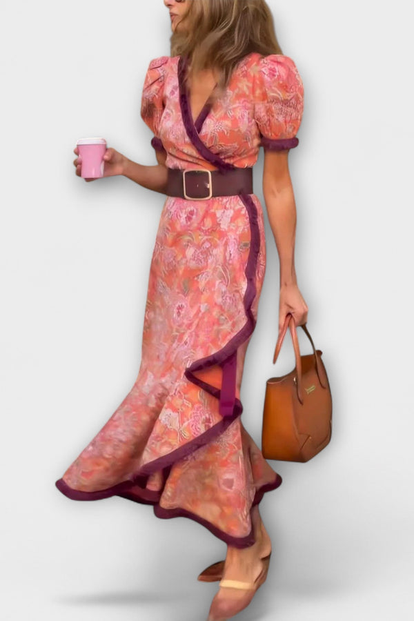 Elegante vestito maxi rosa con maniche corte