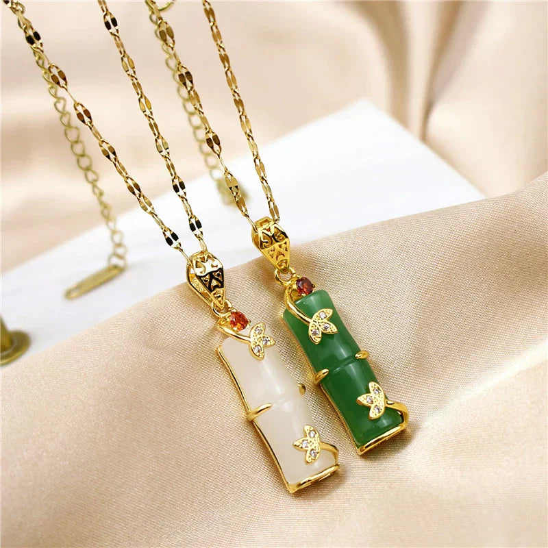 Collana Amuleto in Giada