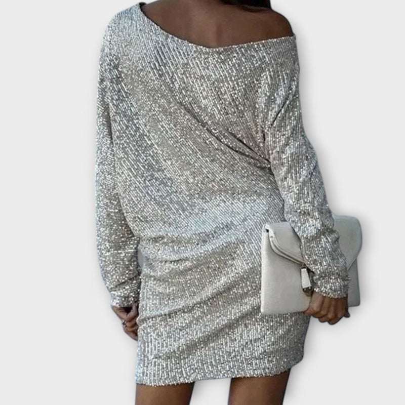 Abito da festa con paillettes e contrasto