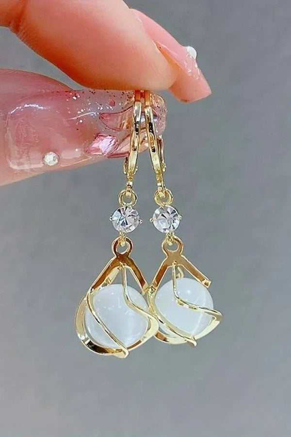 Orecchini pendenti bianco antico