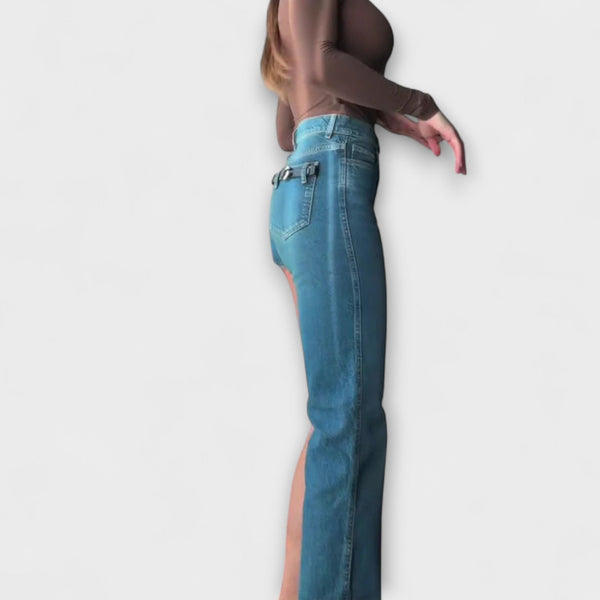 Astra - Pantaloni corti in denim asimmetrici e alla moda con una spallina