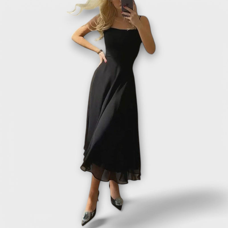 Elegante vestito senza maniche