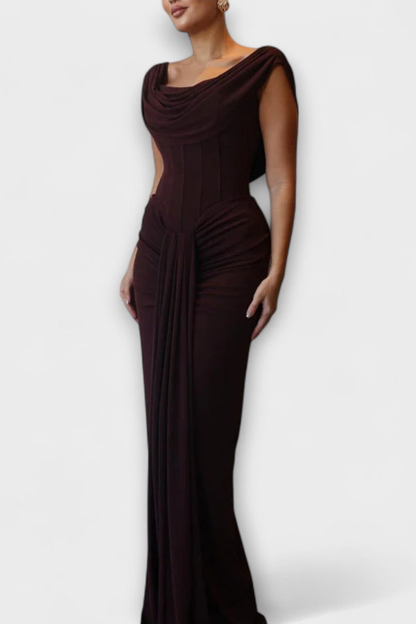 Elara - Elegante abito da sera maxi marrone con scollo drappeggiato
