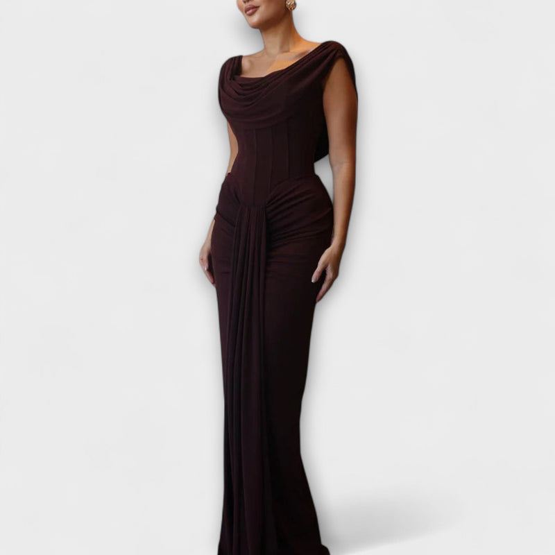 Elara - Elegante abito da sera maxi marrone con scollo drappeggiato