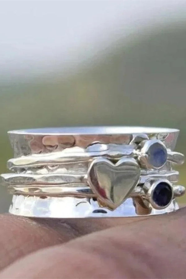 Anello rotante a forma di cuore