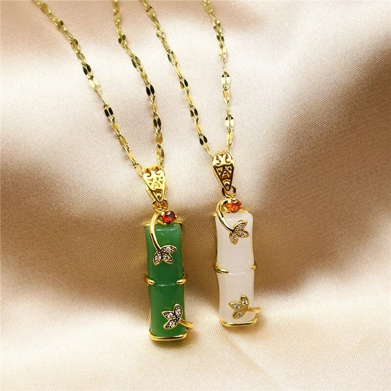 Collana Amuleto in Giada