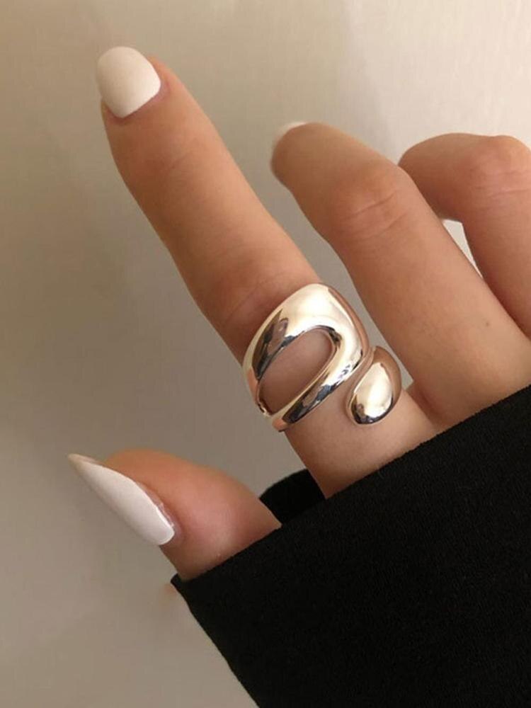 Anello regolabile elegante