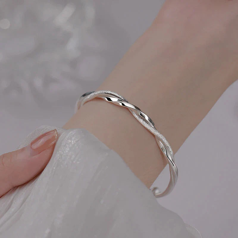 Bracciale intrecciato