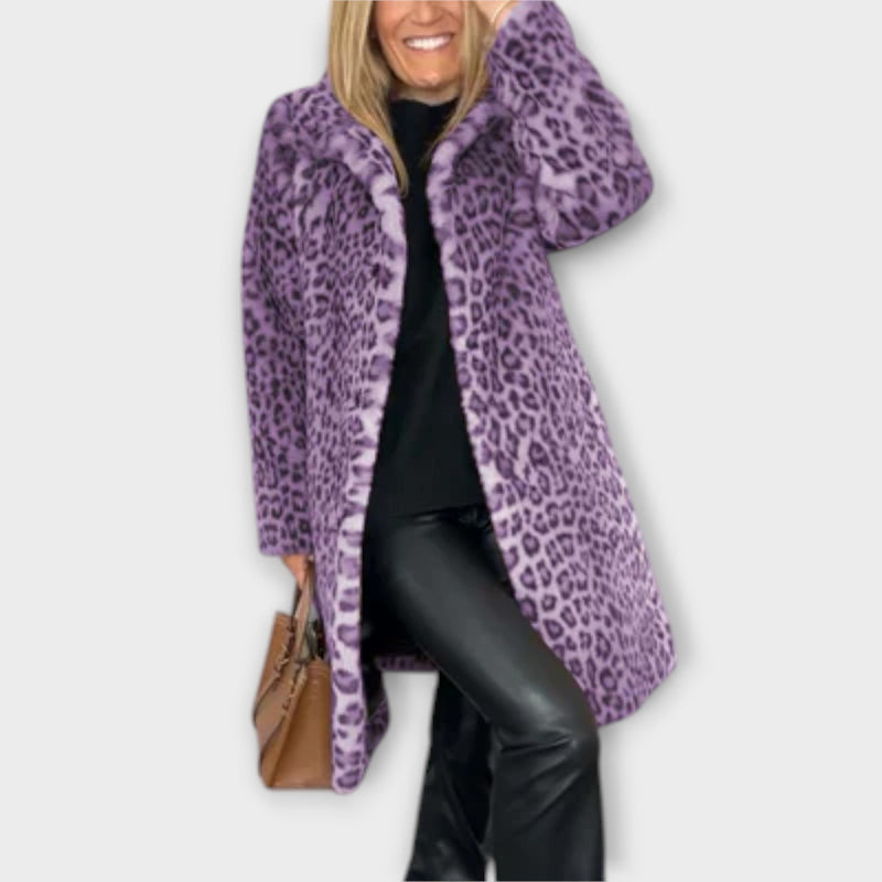 Amara - Il cappotto leopardato