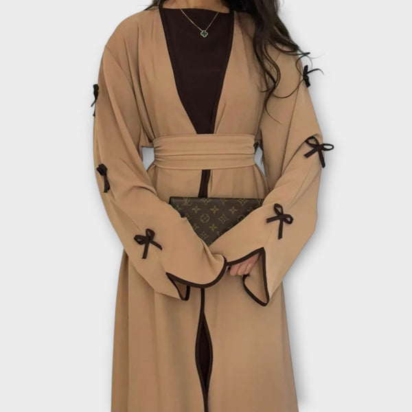 Jasmin - Elegante duo di cardigan e vestito con decorazione di fiocchi