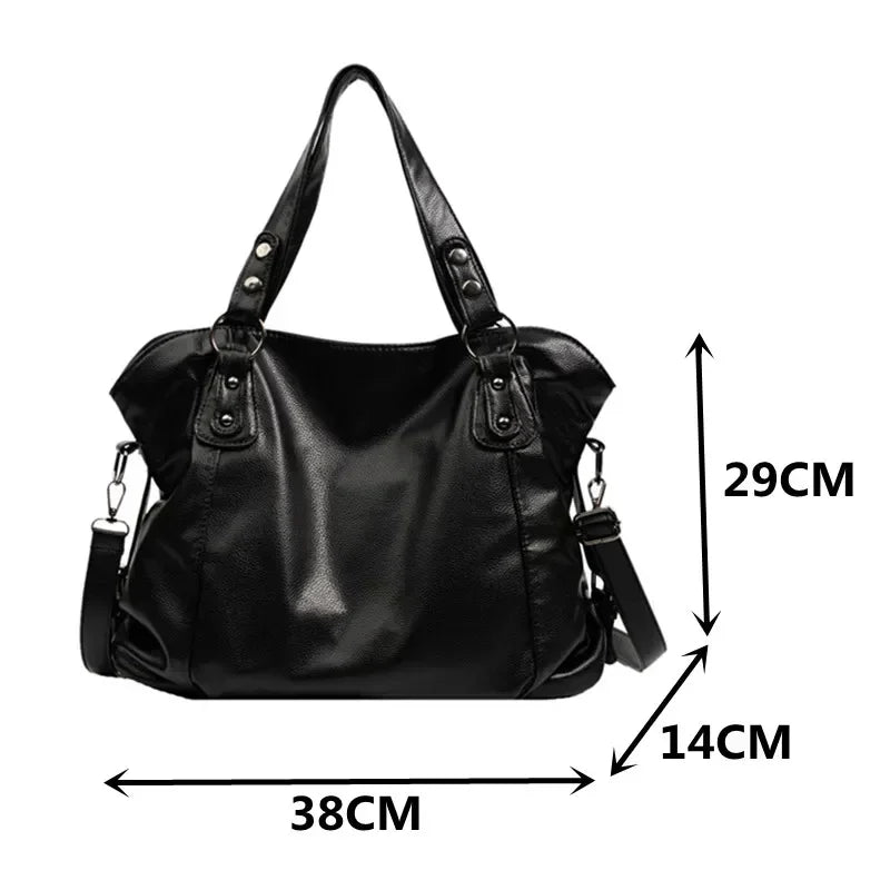 Lora. - Elegante borsa hobo a spalla
