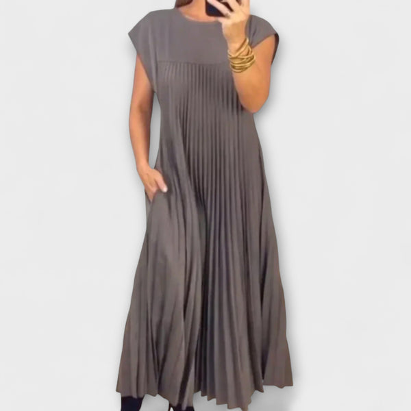 Zairelle – Elegante vestito plissettato