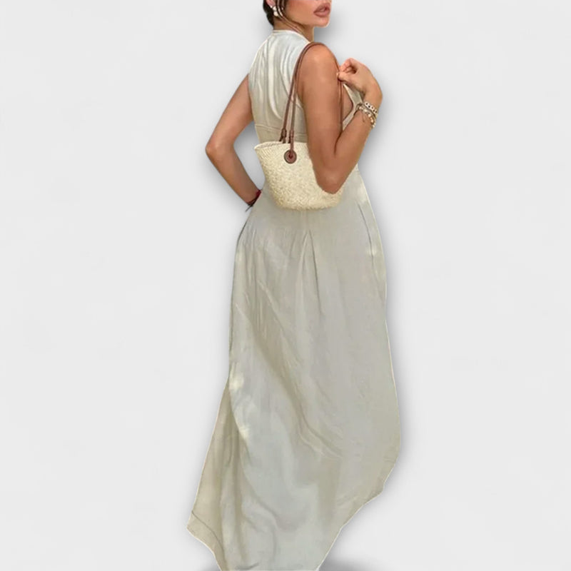 Abito midi bodycon plissettato senza maniche