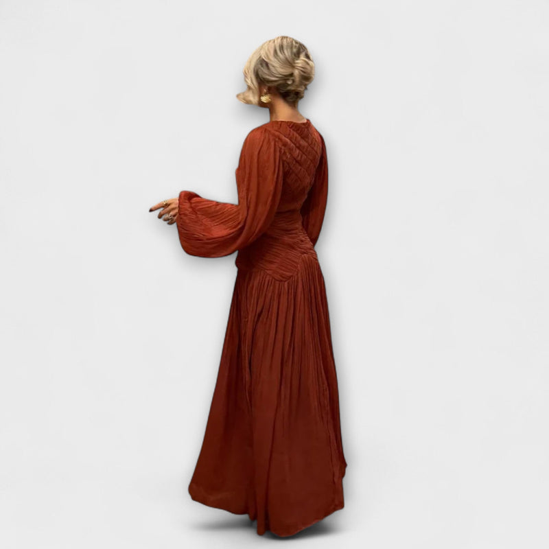 Elegante Vestito Lungo con Pieghe