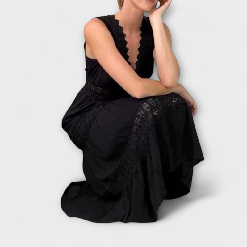 Aurélie - Elegante vestito in pizzo con scollatura a V