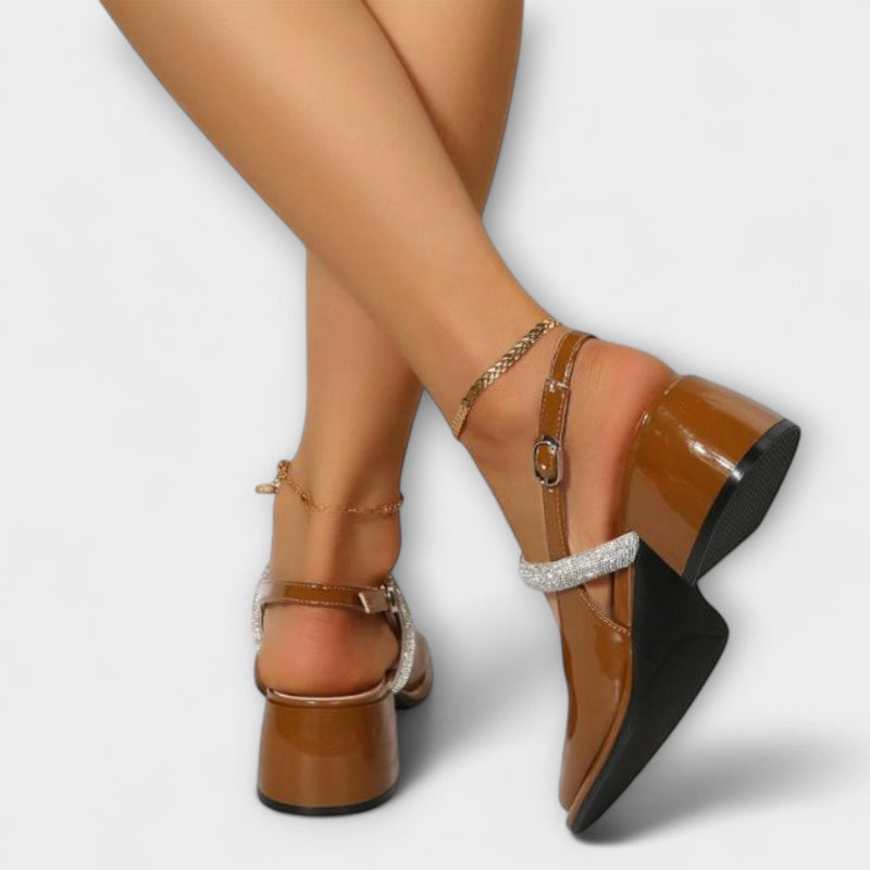 Celandra - Mary Janes con fasce lucide e tacco a blocco