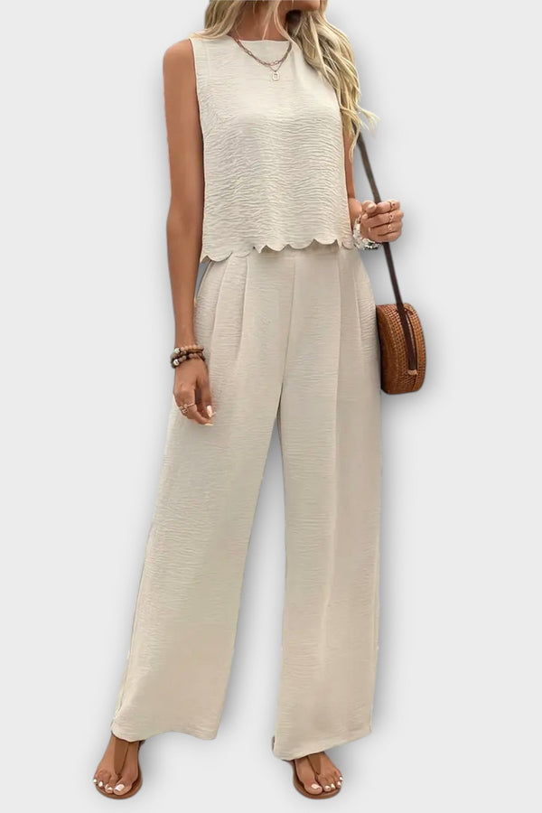 Valeria - Gilet con bordo di petali e pantaloni lunghi
