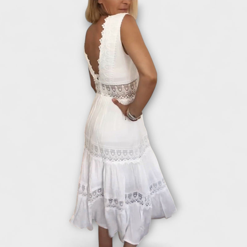 Aurélie - Elegante vestito in pizzo con scollatura a V