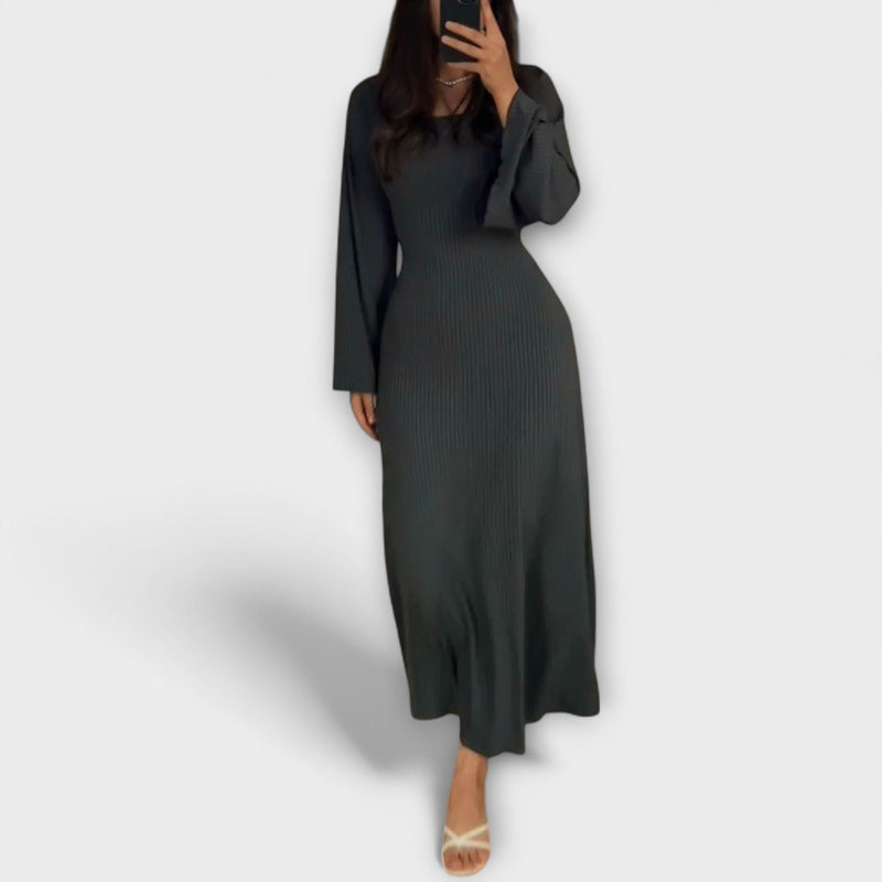 Jocelyn - Elegante vestito a maglia con dettaglio in vita