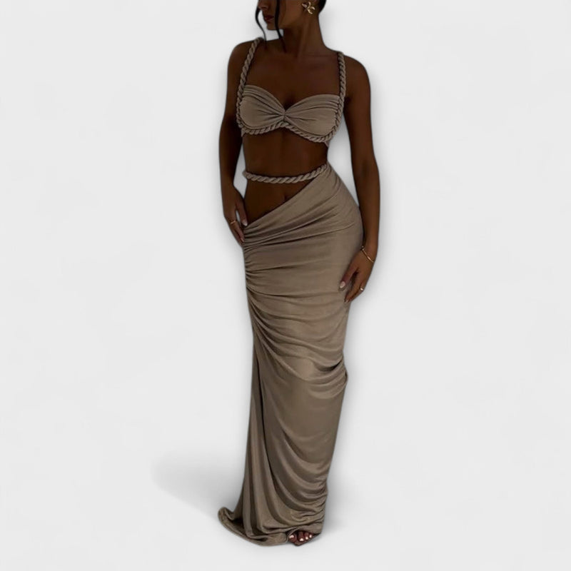 Jane - Elegante Top Corto con Intreccio in Degradé e Doppia Gonna