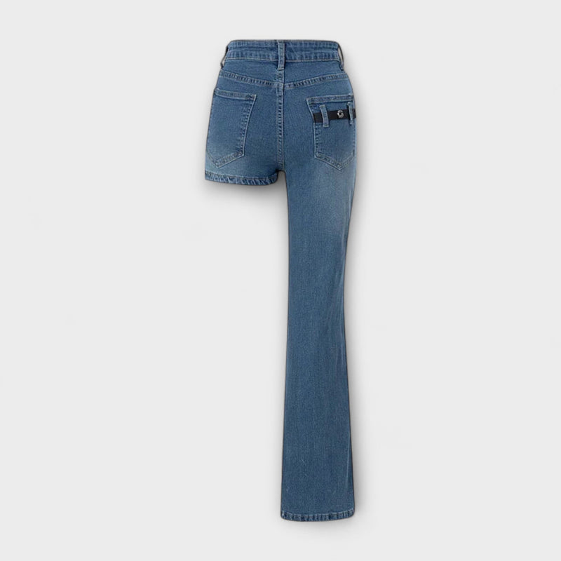 Astra - Pantaloni corti in denim asimmetrici e alla moda con una spallina