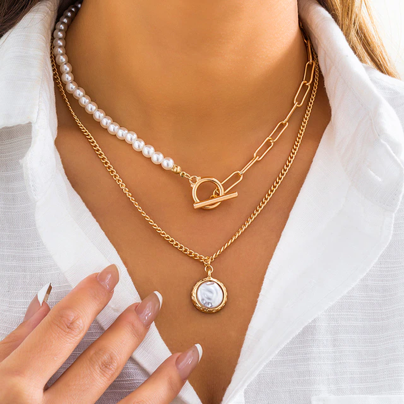 Collana di perle vintage in design a più strati