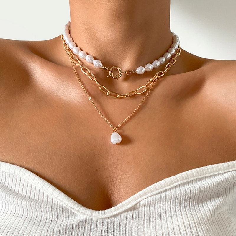 Collana di perle vintage in design a più strati