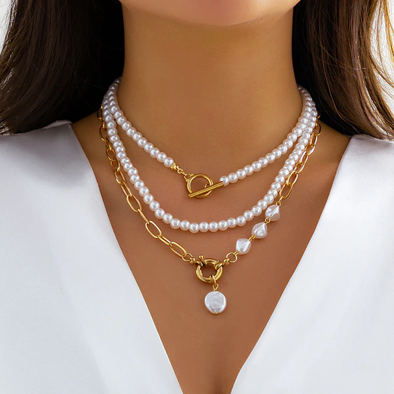 Collana di perle vintage in design a più strati