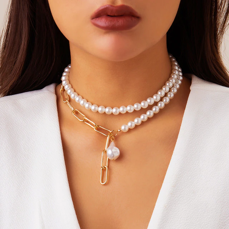 Collana di perle vintage in design a più strati